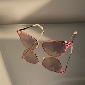 Chloe Sunglasses – Cat Eye 56mm in Gold/Rose.